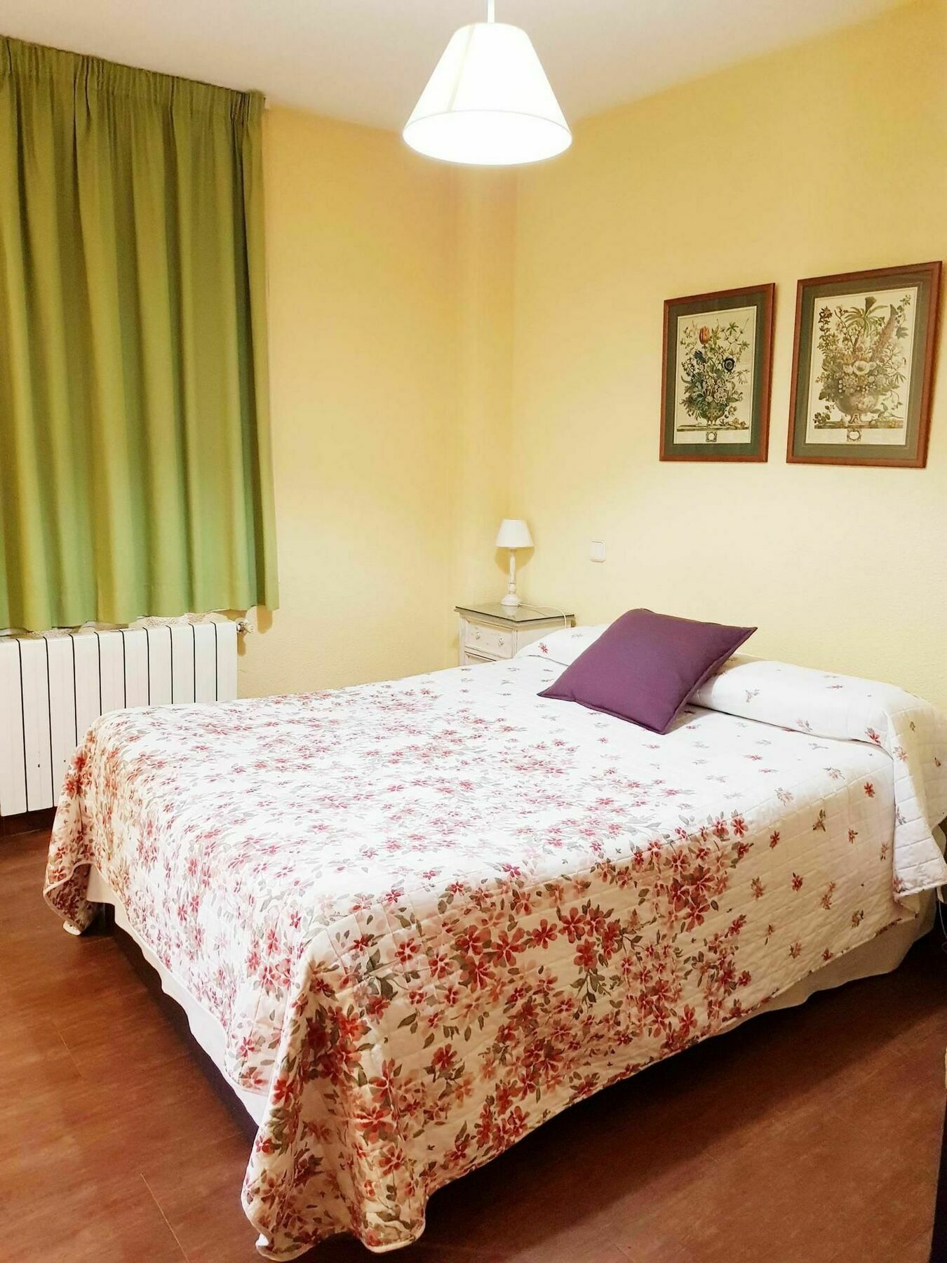 מדריד Hostal Puerta Bonita Vista Alegre מראה חיצוני תמונה